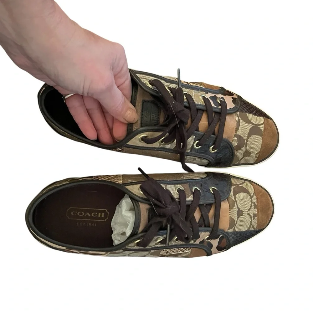 Coach size 10